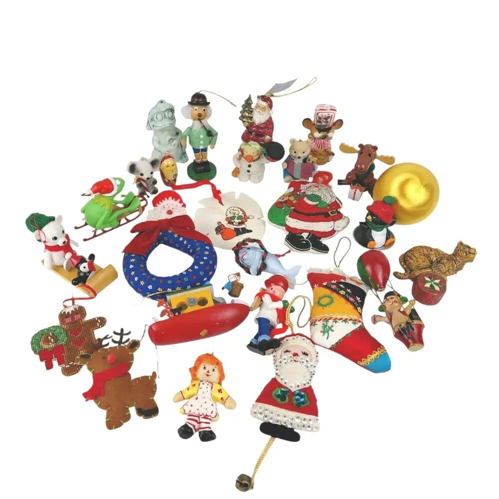 Mixed Lot Of 25 Vintage Christmas Tree Ornaments